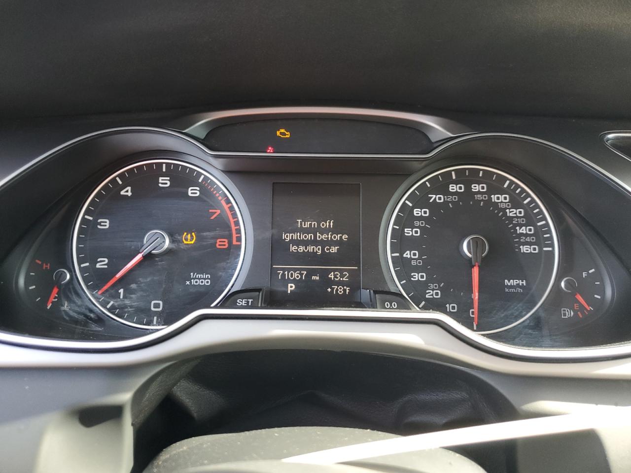 2014 Audi A4 Premium VIN: WAUBFAFL7EN009817 Lot: 71077625