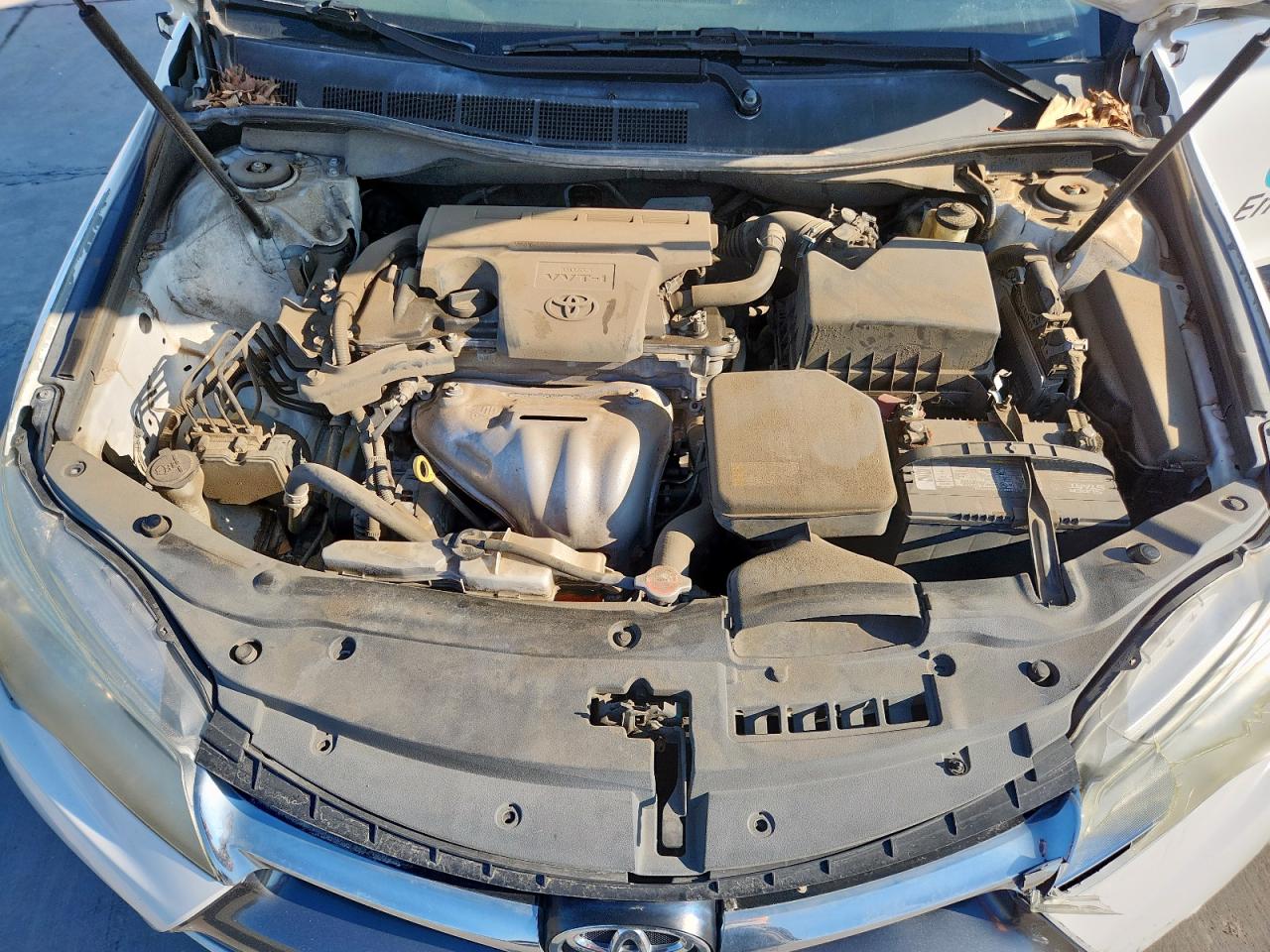 2016 Toyota Camry Le VIN: 4T4BF1FK7GR521033 Lot: 82154535