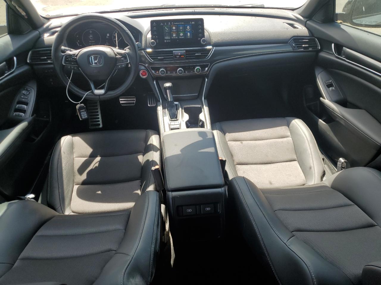 2022 Honda Accord Sport VIN: 1HGCV1F32NA072410 Lot: 82107605