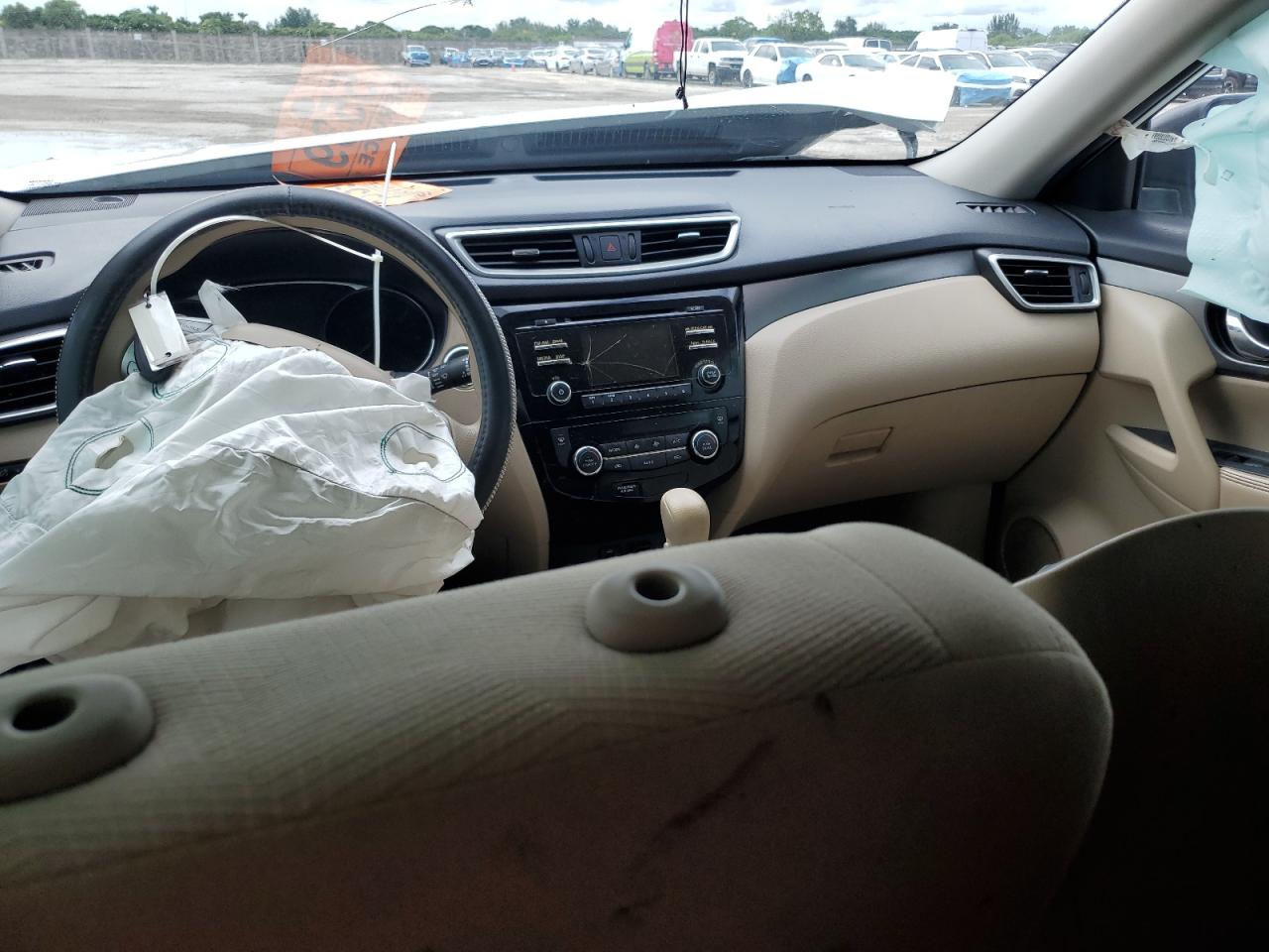 2015 Nissan Rogue S VIN: KNMAT2MT8FP536058 Lot: 81307365