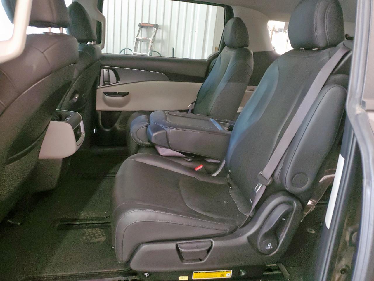 2024 Kia Carnival Lx VIN: KNDNB4H39R6444204 Lot: 71715515