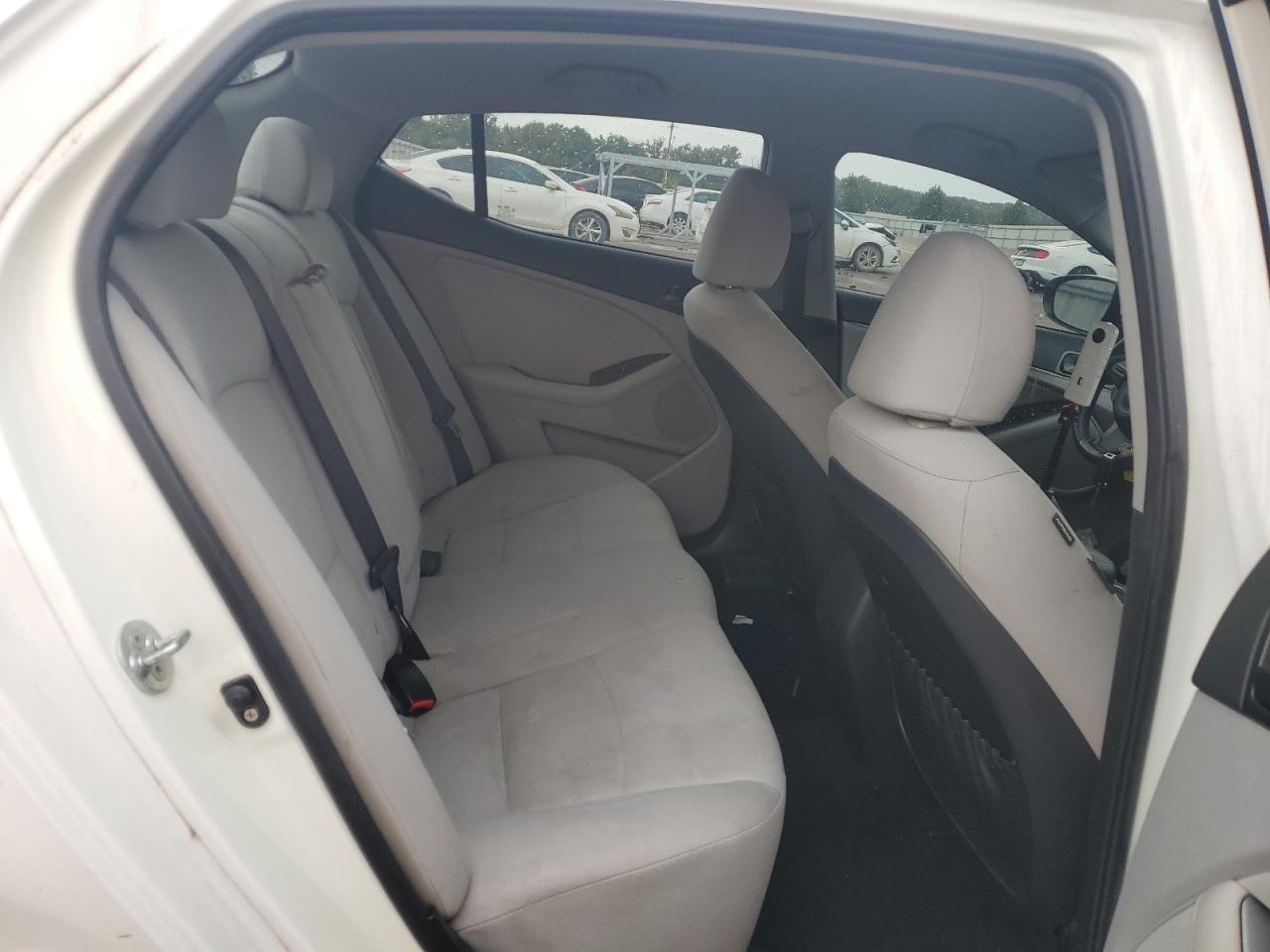 2015 Kia Optima Lx VIN: KNAGM4A71F5589056 Lot: 81035835