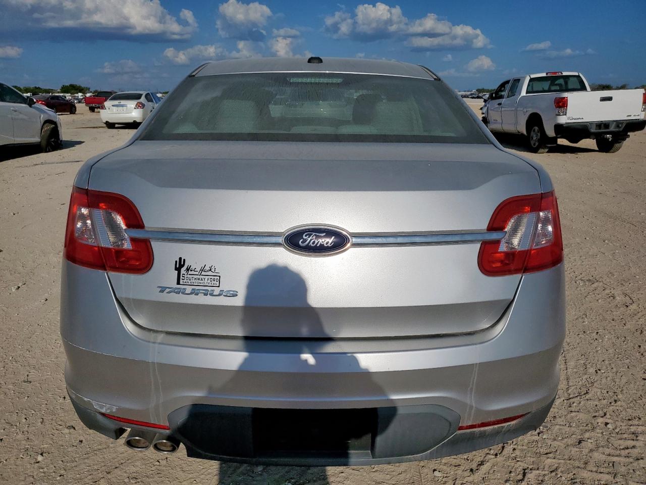 2010 Ford Taurus Se VIN: 1FAHP2DW5AG170765 Lot: 80505345