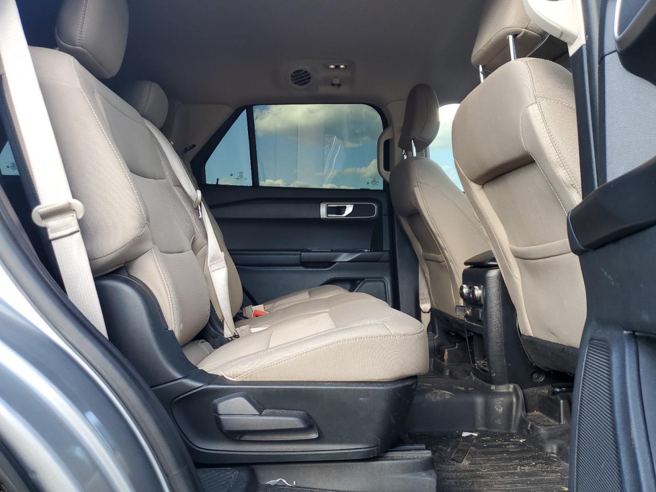 2022 Ford Explorer VIN: 1FMSK8BH8NGA02593 Lot: 81336055