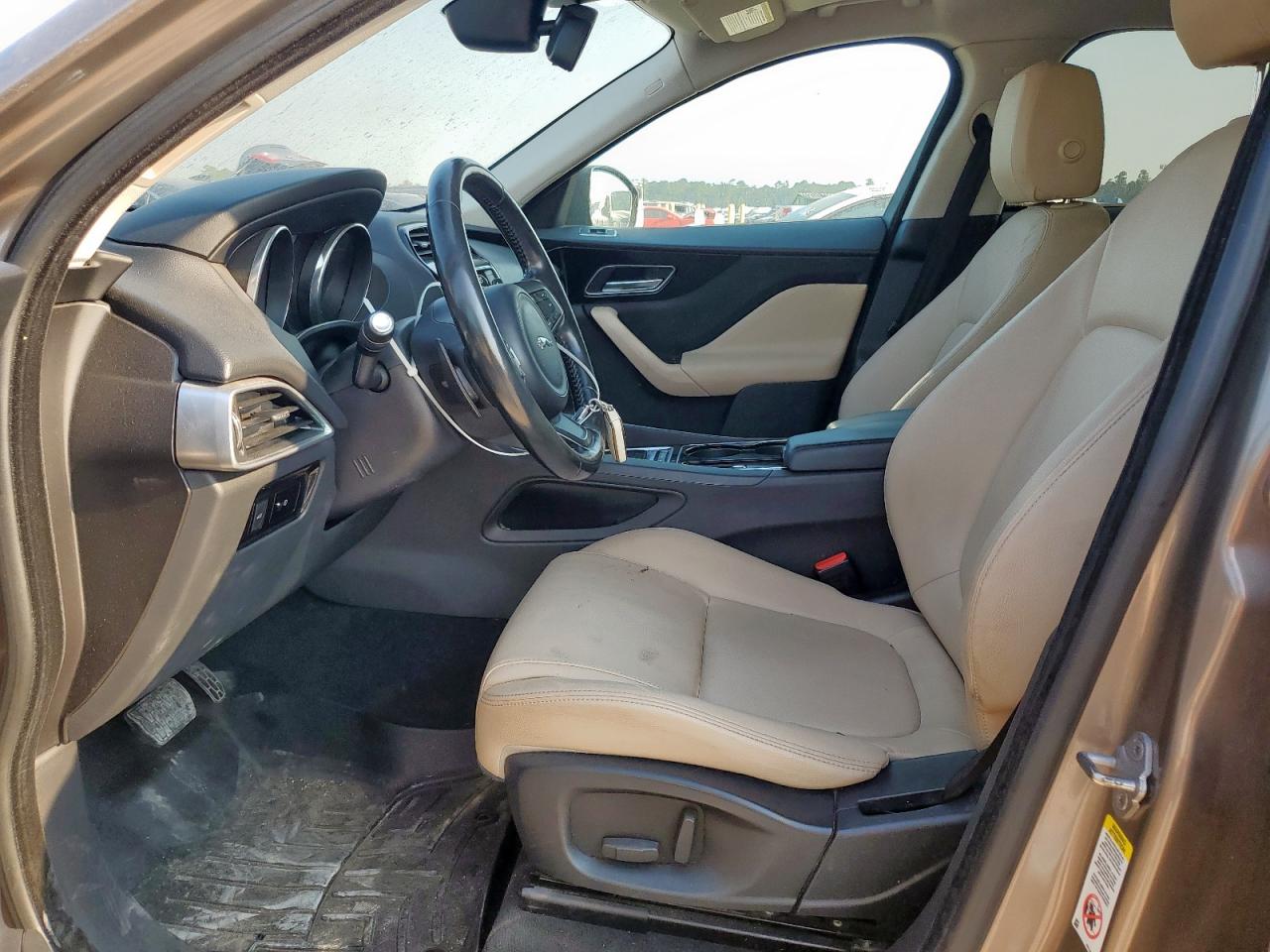 2017 Jaguar F-Pace Premium VIN: SADCJ2BV4HA083246 Lot: 80388635