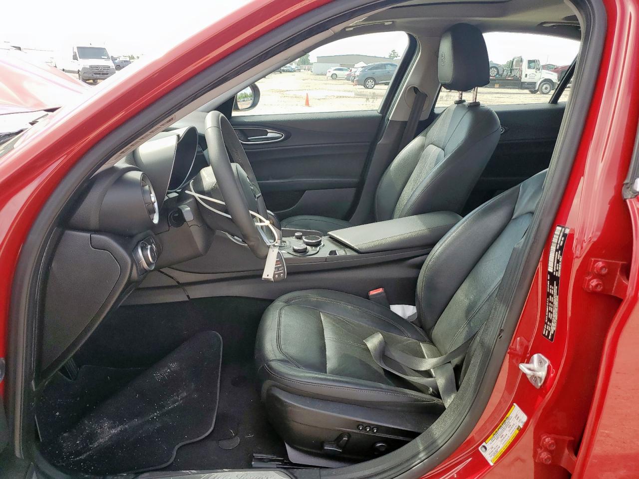 2017 Alfa Romeo Giulia VIN: ZARFAEBNXH7552059 Lot: 82107715