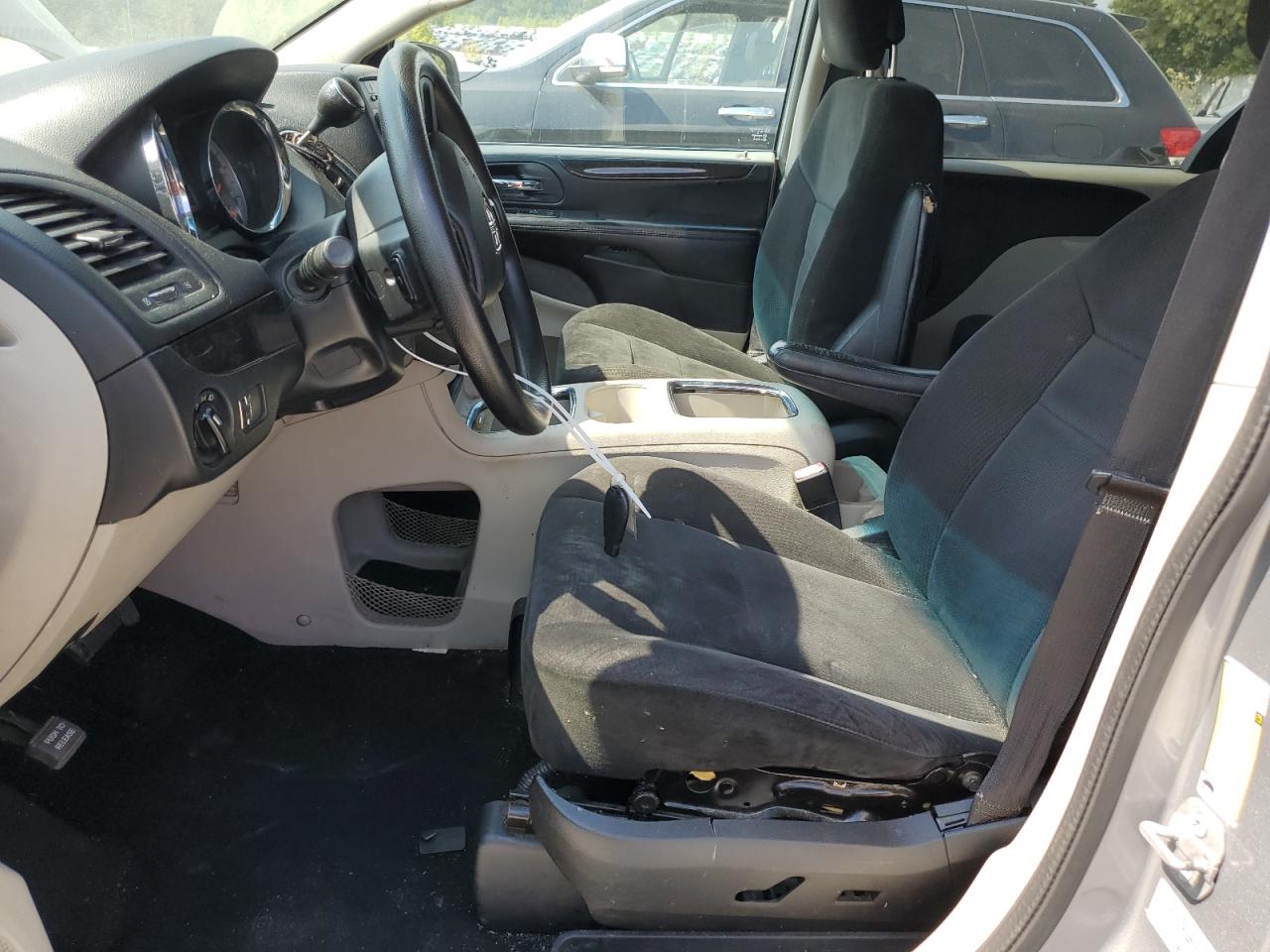 2015 Dodge Grand Caravan Sxt VIN: 2C4RDGCG3FR556847 Lot: 71879875