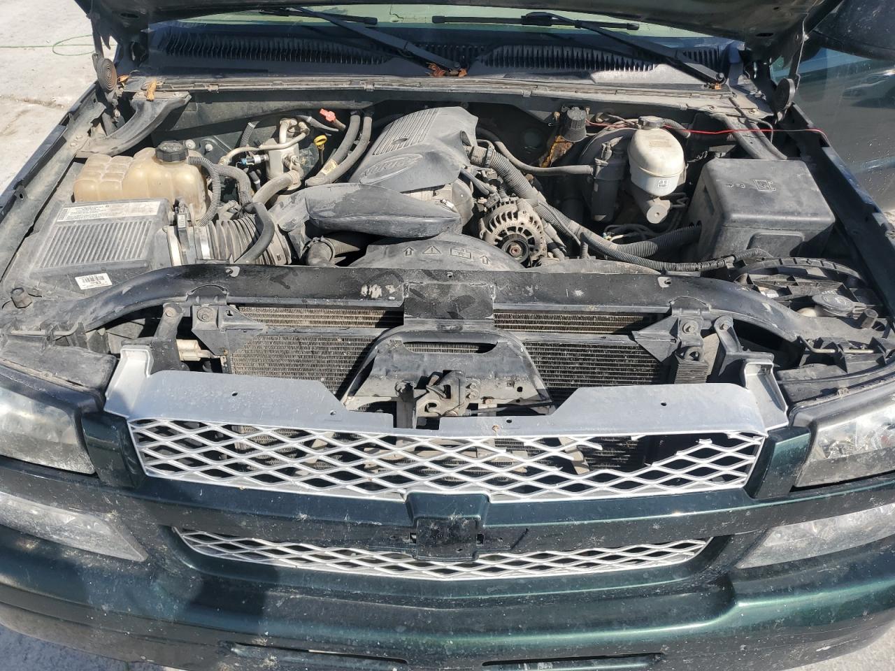 2004 Chevrolet Silverado K1500 VIN: 2GCEK19T041219697 Lot: 83969475