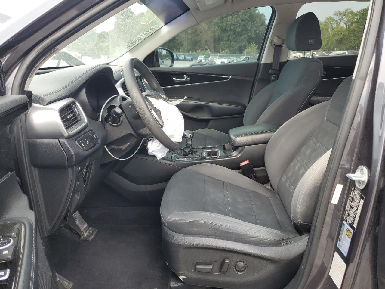 2019 Kia Sorento Lx VIN: 5XYPGDA53KG445695 Lot: 81519585