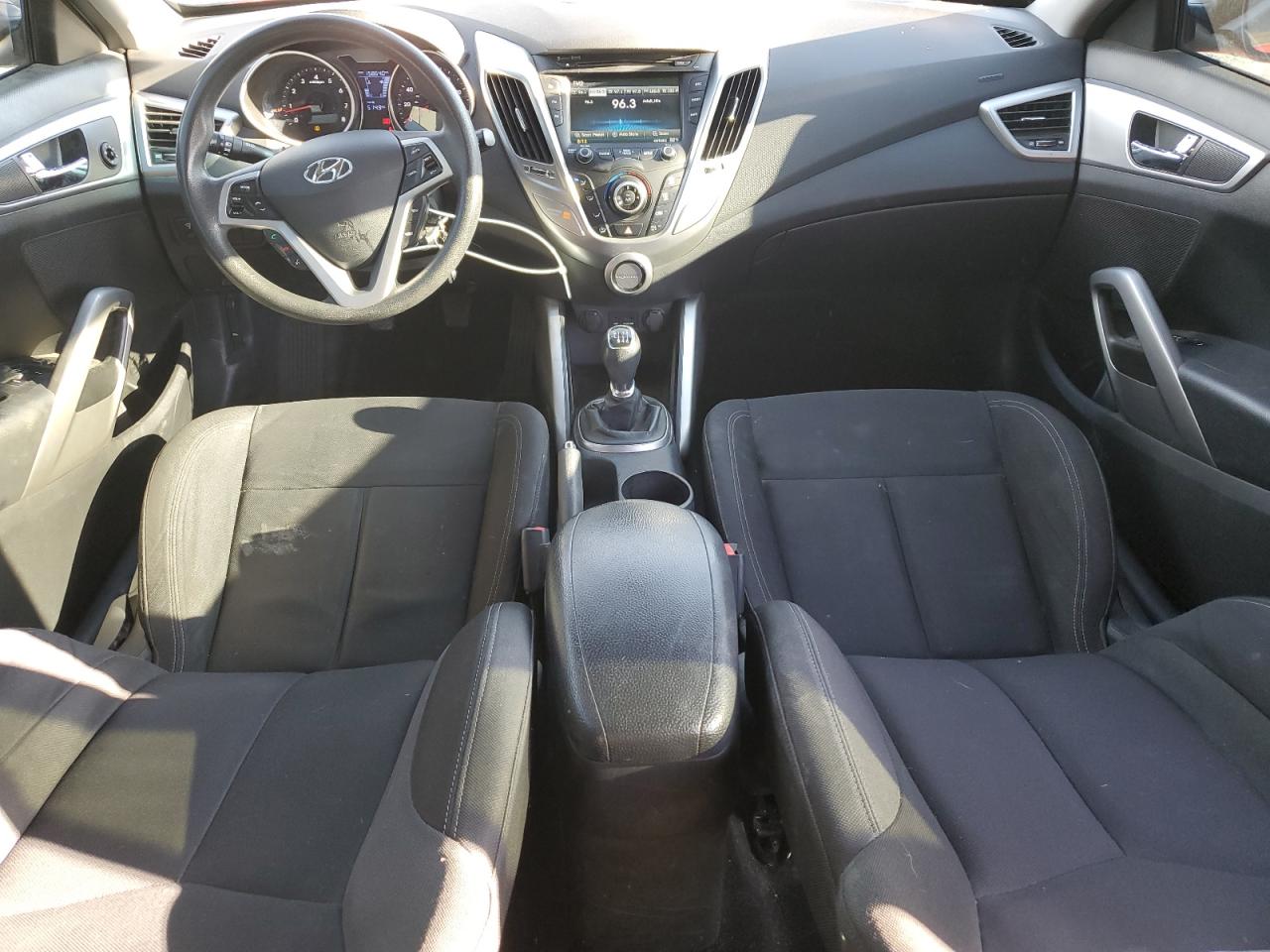 2013 Hyundai Veloster VIN: KMHTC6AD0DU166697 Lot: 71646805