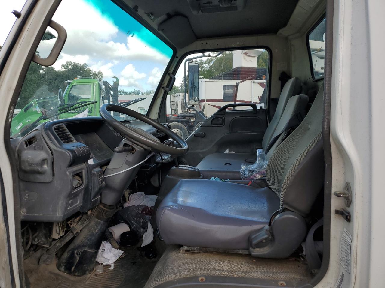 2002 GMC W3500 W350 - Trucks VIN: 4KDB4B1R62J800591 Lot: 70344415