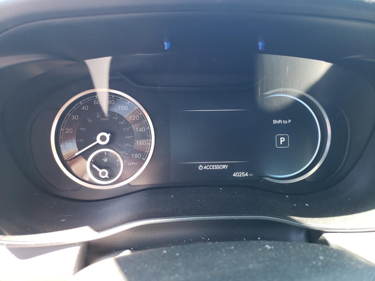 2023 Genesis G70 Base VIN: KMTG54TE3PU121818 Lot: 84410495