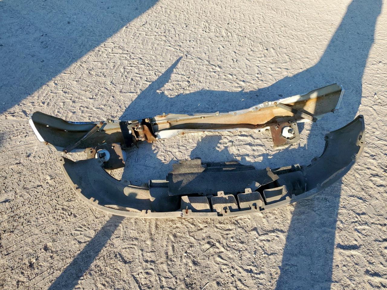 2001 Ford Expedition Eddie Bauer VIN: 1FMRU17L01LA85578 Lot: 71812955