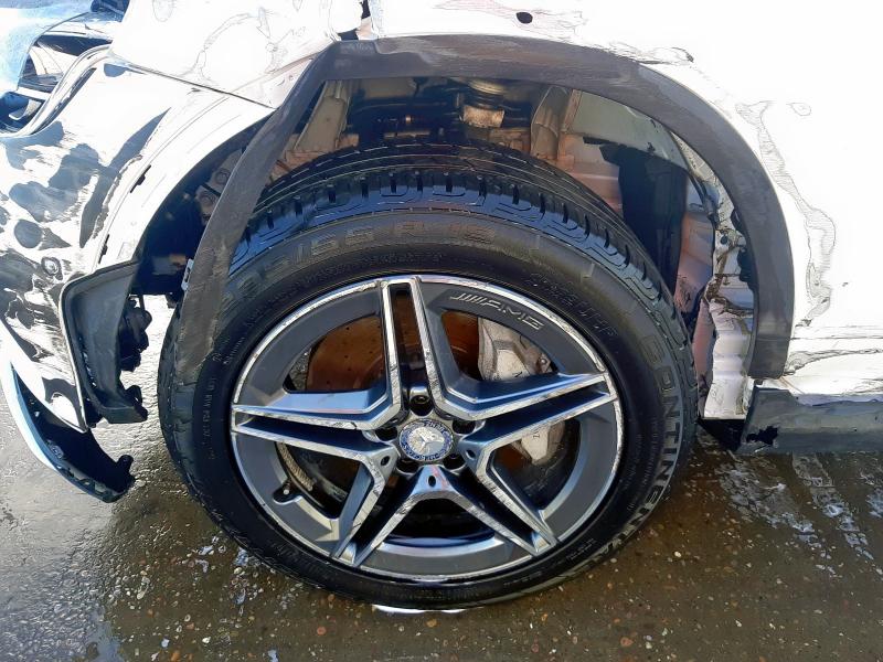 2021 MERCEDES-BENZ GLC 300 AMG LINE 4MATIC A 