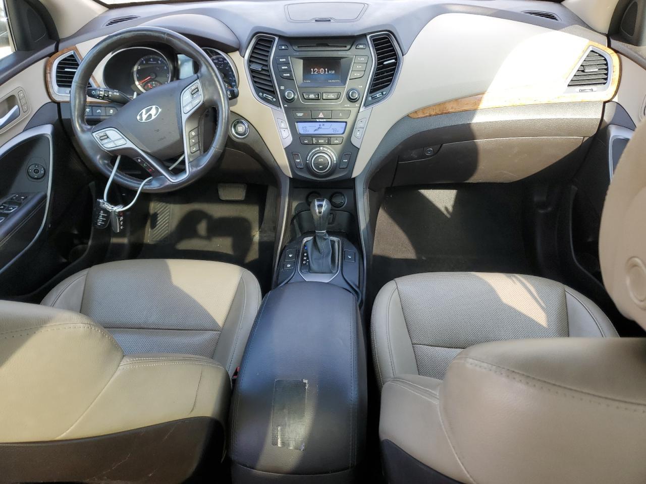 2016 Hyundai Santa Fe Se VIN: KM8SNDHF1GU156797 Lot: 81488595