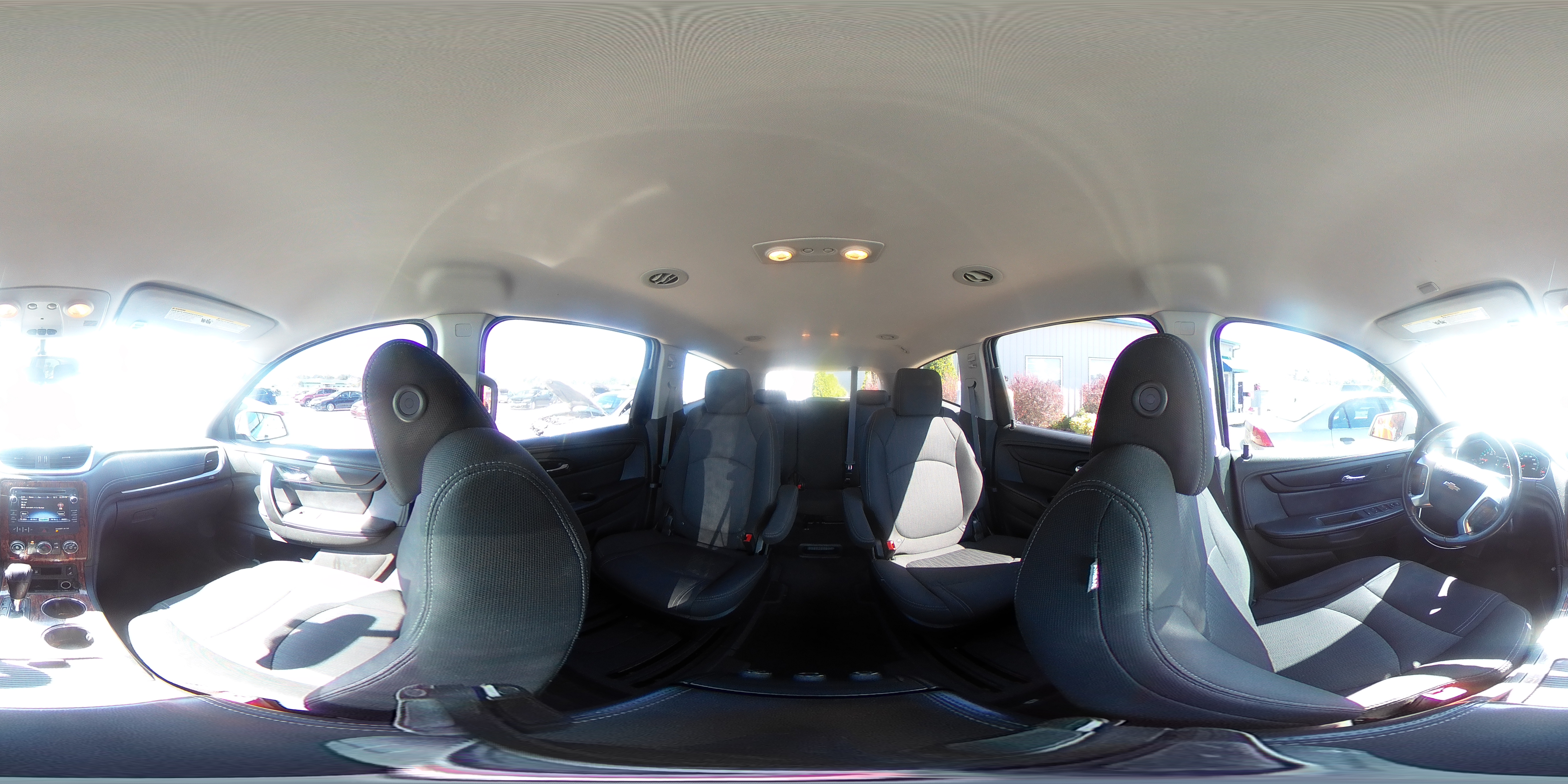 2014 Chevrolet Traverse Lt VIN: 1GNKRGKD5EJ192161 Lot: 84272075