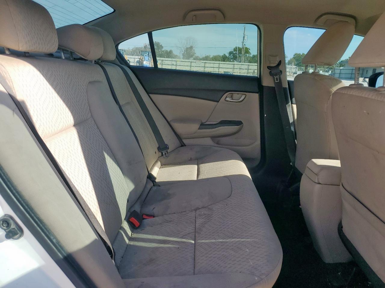 2014 Honda Civic Lx VIN: 19XFB2F5XEE024761 Lot: 84608805