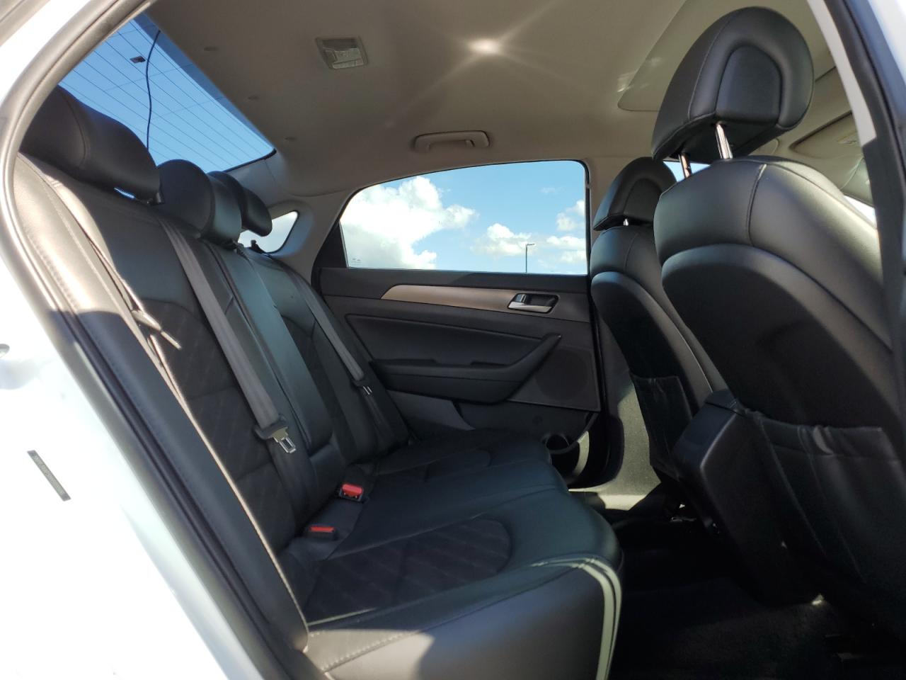 2017 Hyundai Sonata Sport VIN: 5NPE34AF5HH505506 Lot: 84543775