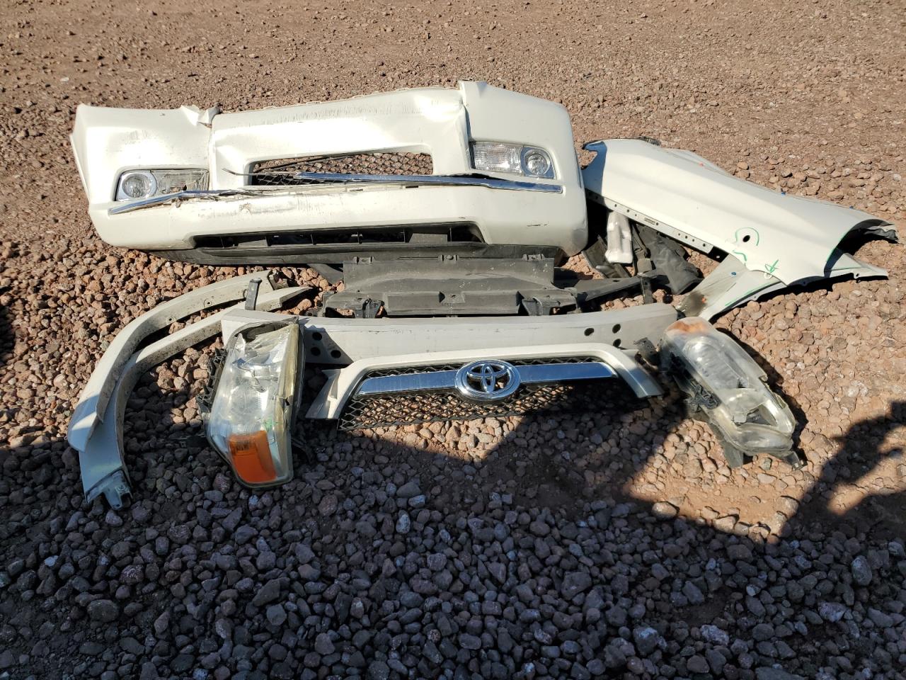 2011 Toyota 4Runner Sr5 VIN: JTEZU5JR8B5030385 Lot: 83926245