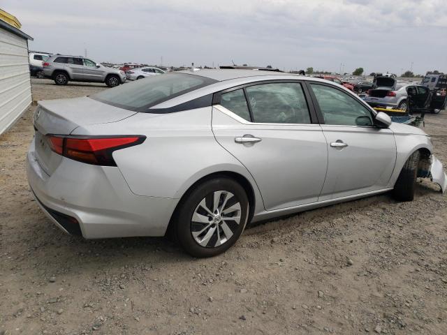  NISSAN ALTIMA 2019 Серебристый