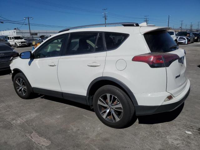 Паркетники TOYOTA RAV4 2017 Белы