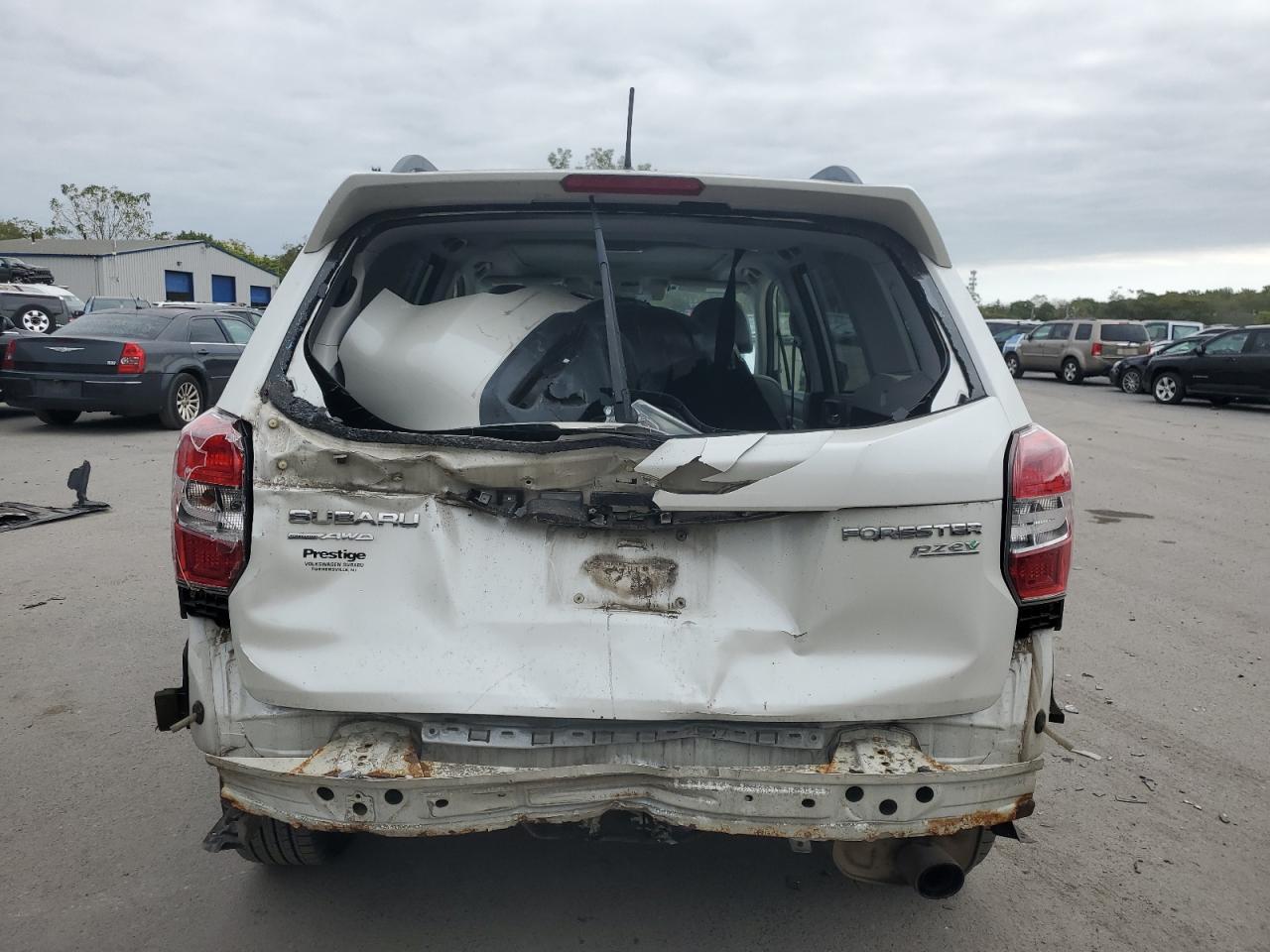 2015 Subaru Forester 2.5I Touring VIN: JF2SJAWC0FH509854 Lot: 81517405