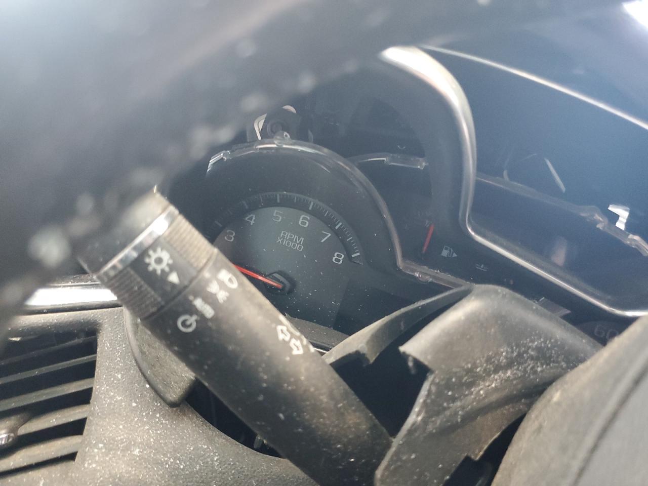 2018 Chevrolet Impala Lt VIN: 2G1105S32J9143833 Lot: 71262125