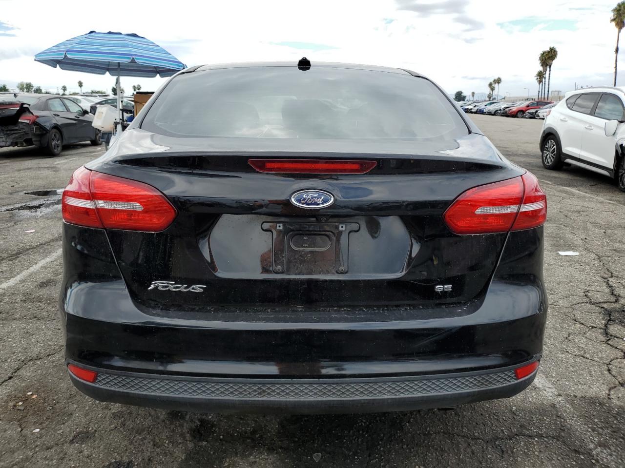 2017 Ford Focus Se VIN: 1FADP3F20HL216177 Lot: 81288805