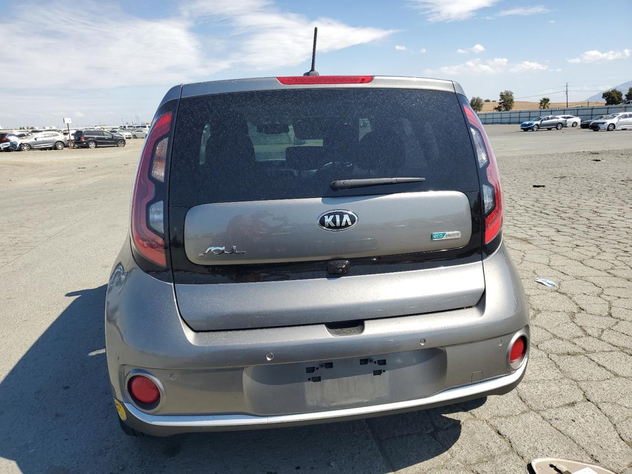 2017 Kia Soul Ev + VIN: KNDJX3AE8H7022455 Lot: 81143175