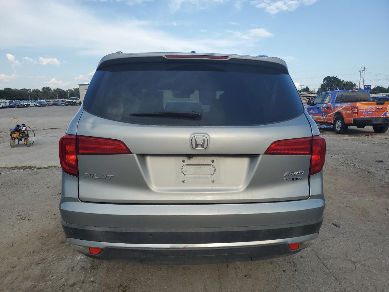 2017 Honda Pilot Touring VIN: 5FNYF6H94HB047892 Lot: 80333605