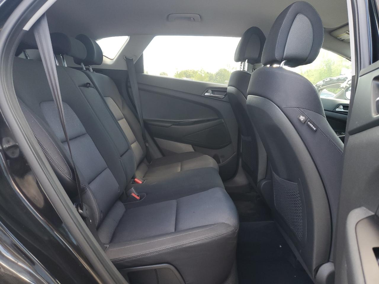 2017 Hyundai Tucson Se VIN: KM8J23A4XHU274324 Lot: 70992015