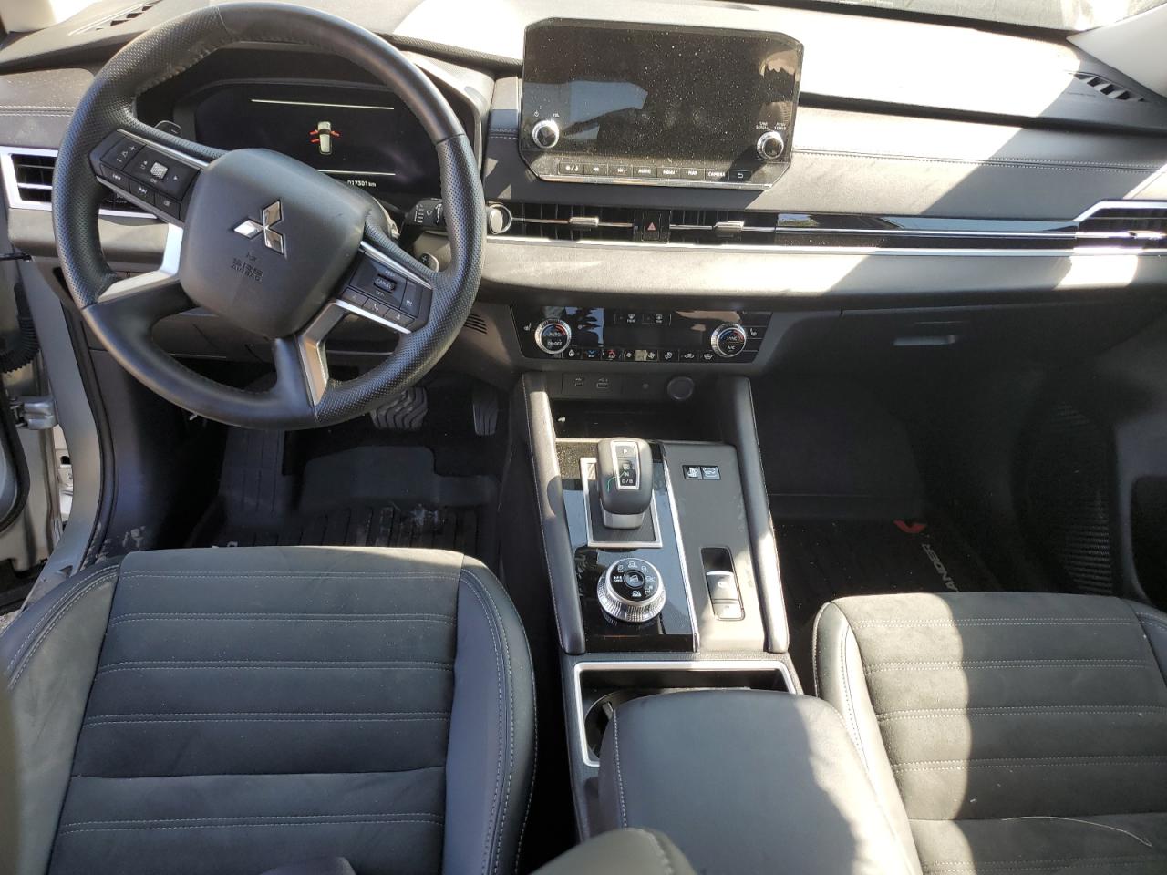 2024 Mitsubishi Outlander Se VIN: JA4T5VA91RZ620822 Lot: 80783595