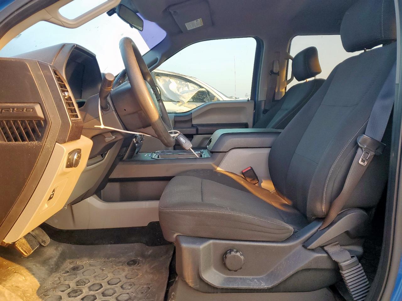 2017 Ford F150 Supercrew VIN: 1FTEW1CP8HKD68297 Lot: 70819435