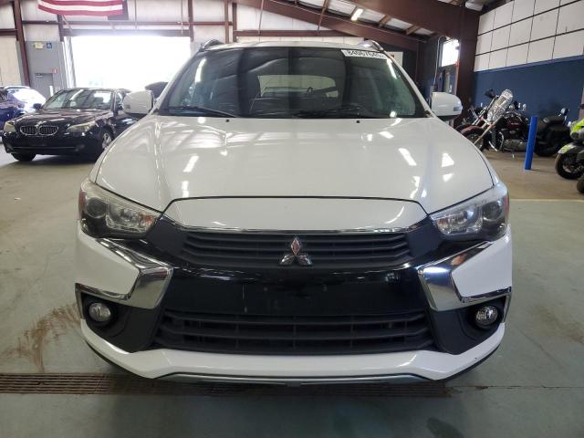 Паркетники MITSUBISHI OUTLANDER 2016 Белы