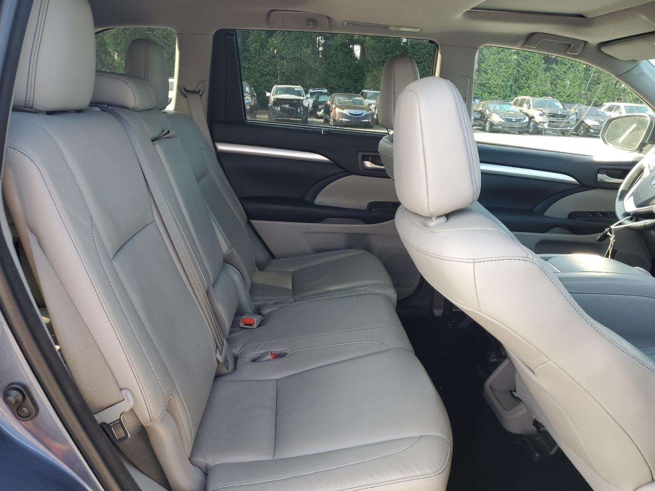 2016 Toyota Highlander Xle VIN: 5TDJKRFH3GS291634 Lot: 69925375