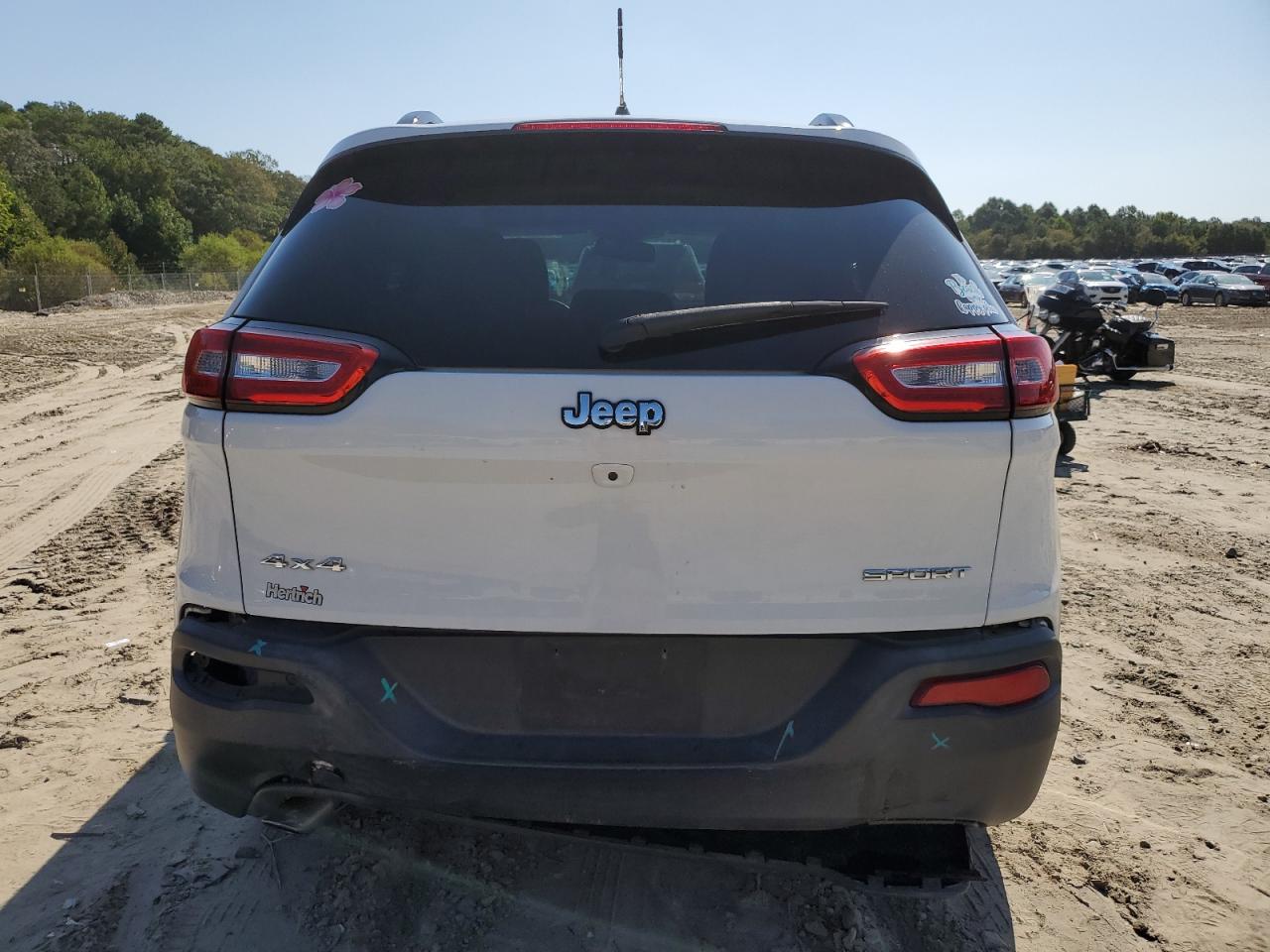 2016 Jeep Cherokee Sport VIN: 1C4PJMAB0GW205344 Lot: 81095895