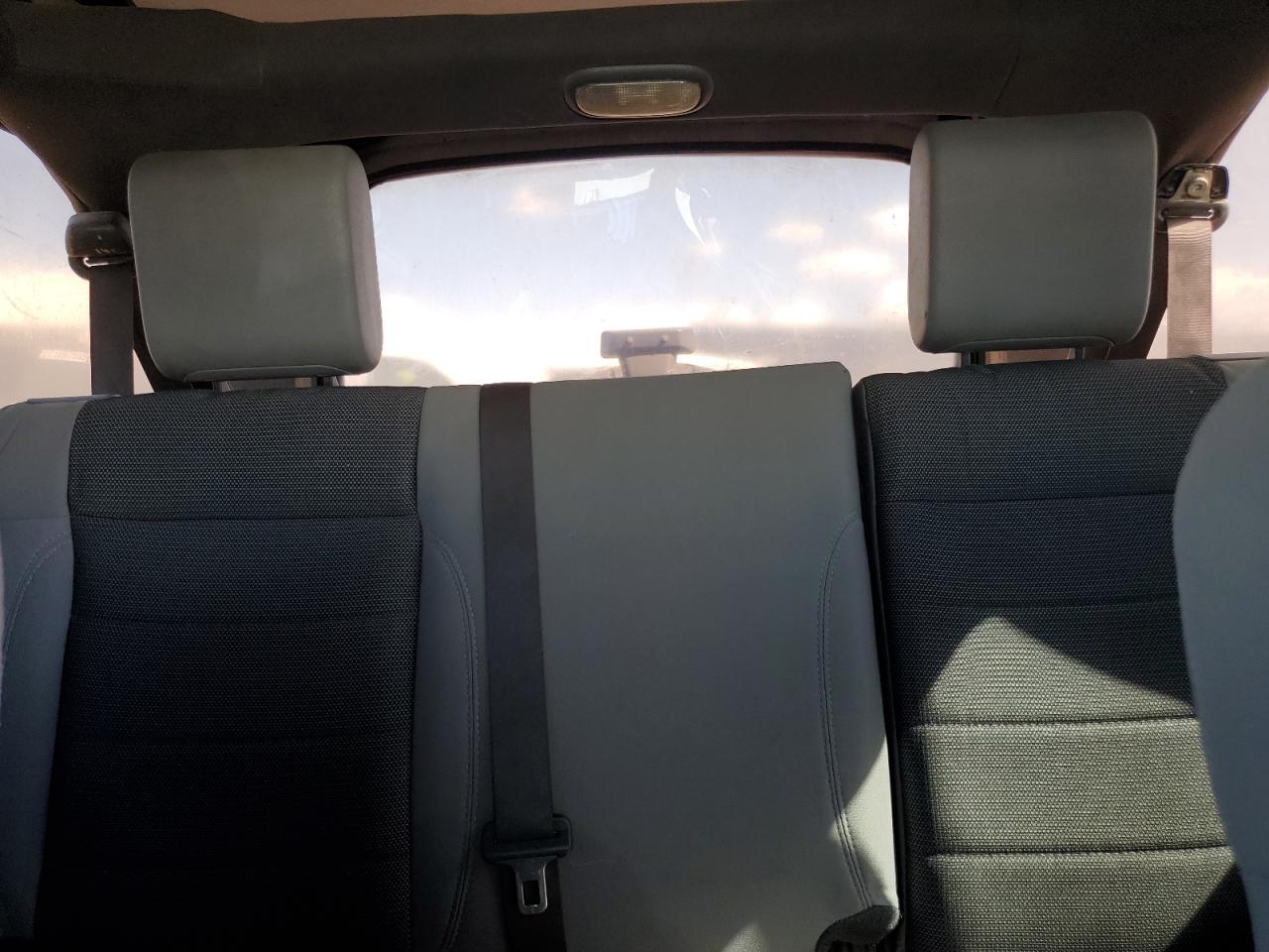 2007 Jeep Wrangler X VIN: 1J4GA39157L195444 Lot: 71504935