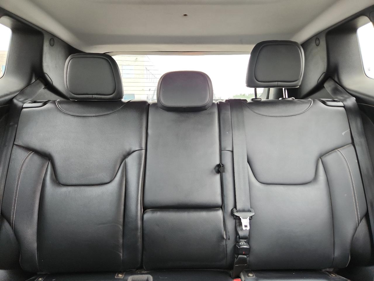 2015 Jeep Renegade Limited VIN: ZACCJADT2FPB92576 Lot: 71505515