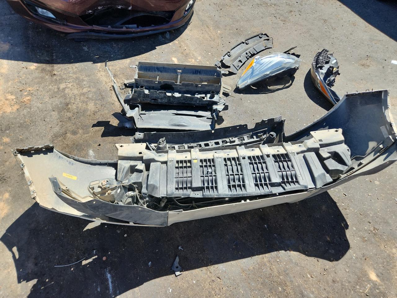 2014 Ford Escape Titanium VIN: 1FMCU9J91EUC21816 Lot: 80848255