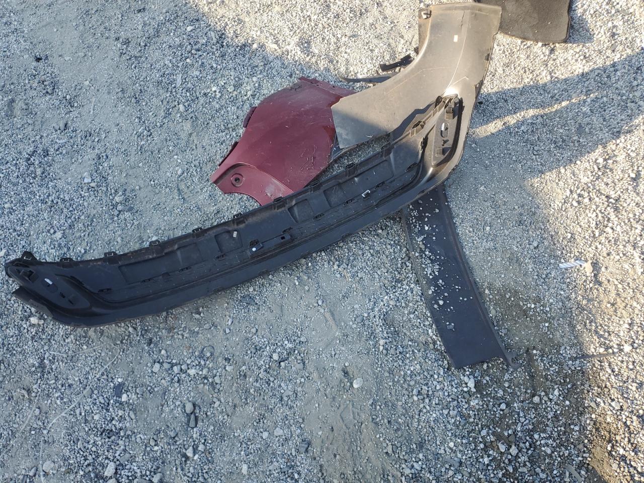 2024 Chevrolet Trax 2Rs VIN: KL77LJE24RC037969 Lot: 83974215