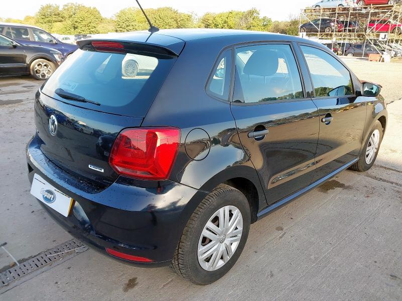 2016 VOLKSWAGEN POLO S