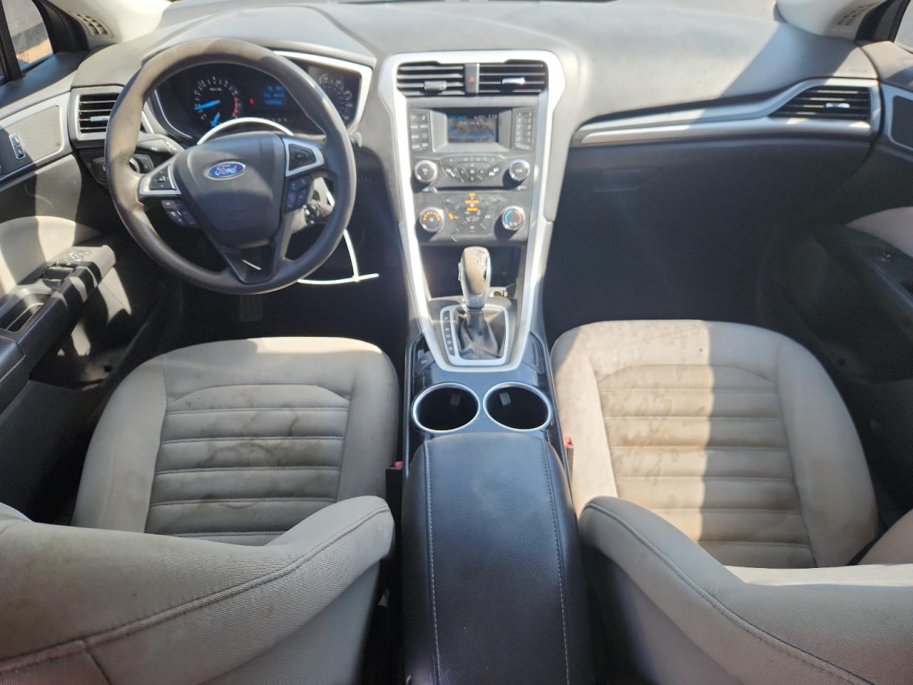 2013 Ford Fusion S VIN: 3FA6P0G70DR260662 Lot: 82151455