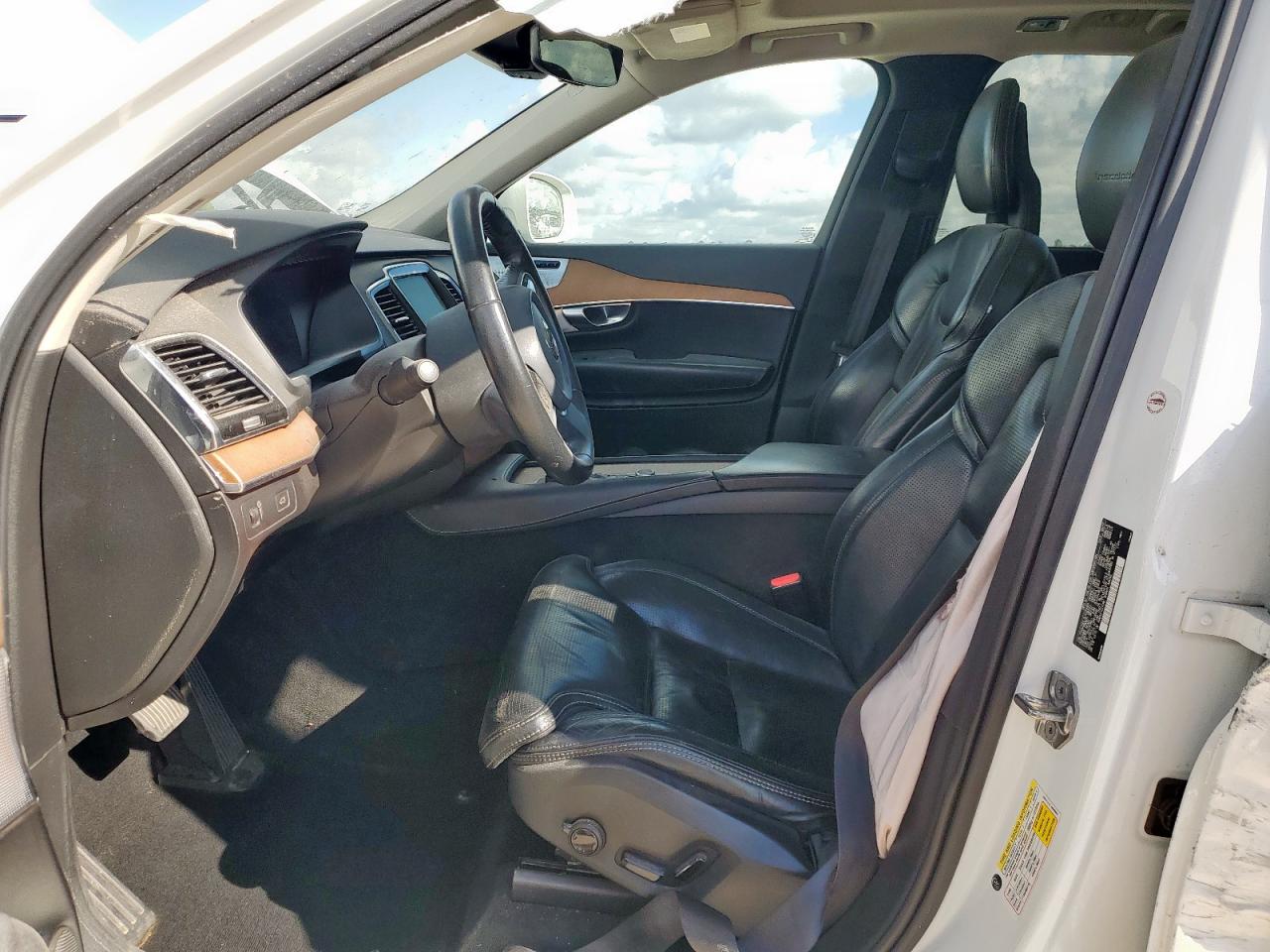 2018 Volvo Xc90 T6 VIN: YV4A22PL9J1323661 Lot: 81529935