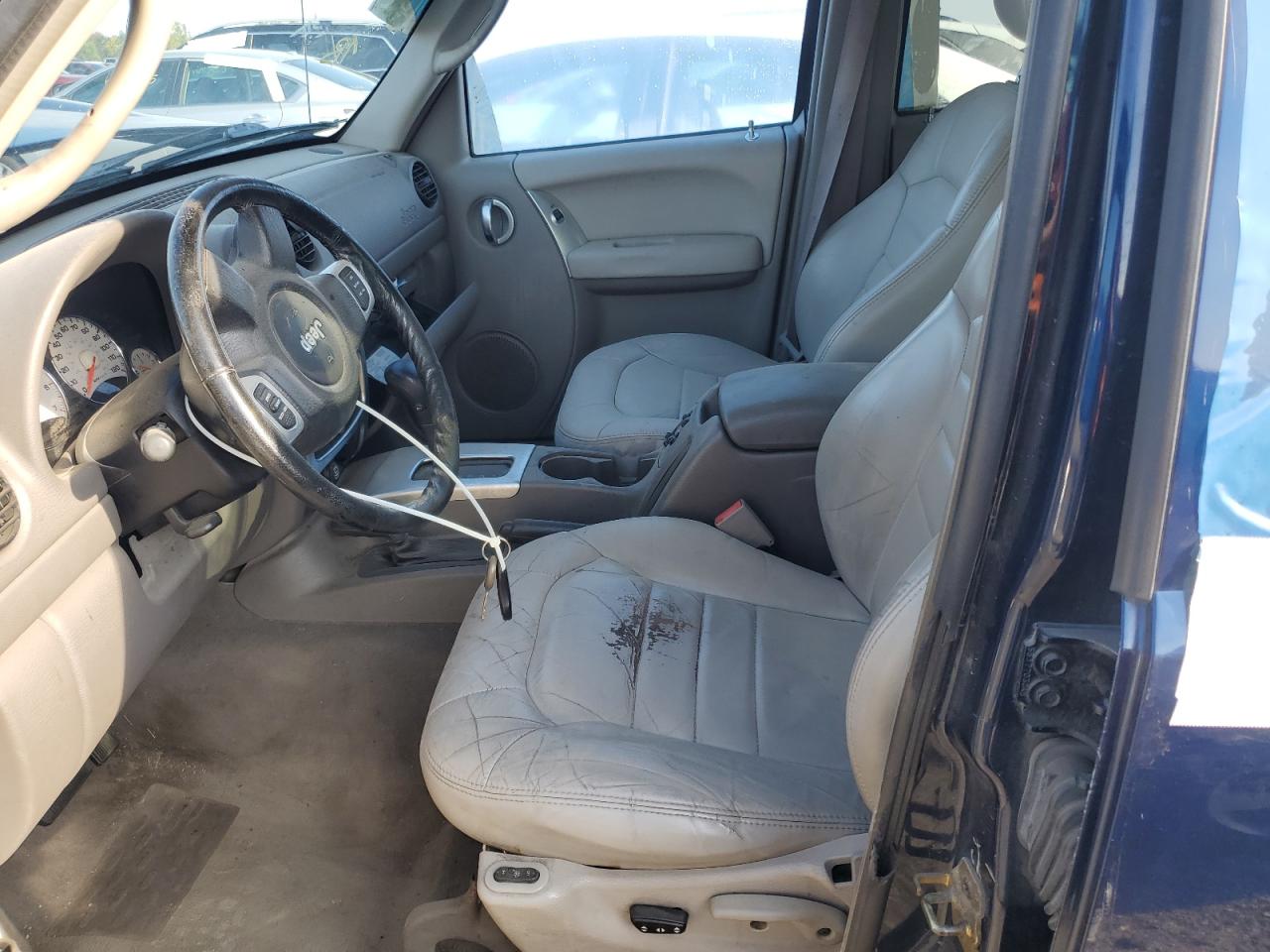 2002 Jeep Liberty Limited VIN: 1J4GL58K92W114582 Lot: 71907865