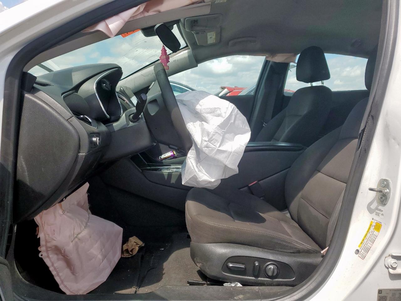 2020 Chevrolet Malibu Lt VIN: 1G1ZD5ST7LF059556 Lot: 82114125