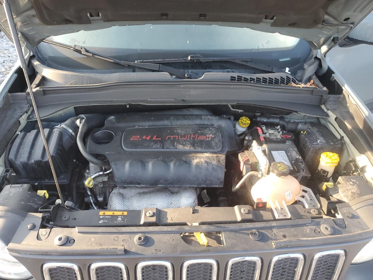 2017 Jeep Renegade Latitude VIN: ZACCJBBB5HPE63651 Lot: 81751695