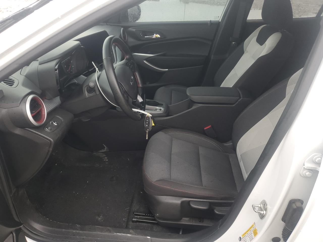 2024 Chevrolet Trax 1Rs VIN: KL77LGE28RC203199 Lot: 82122755