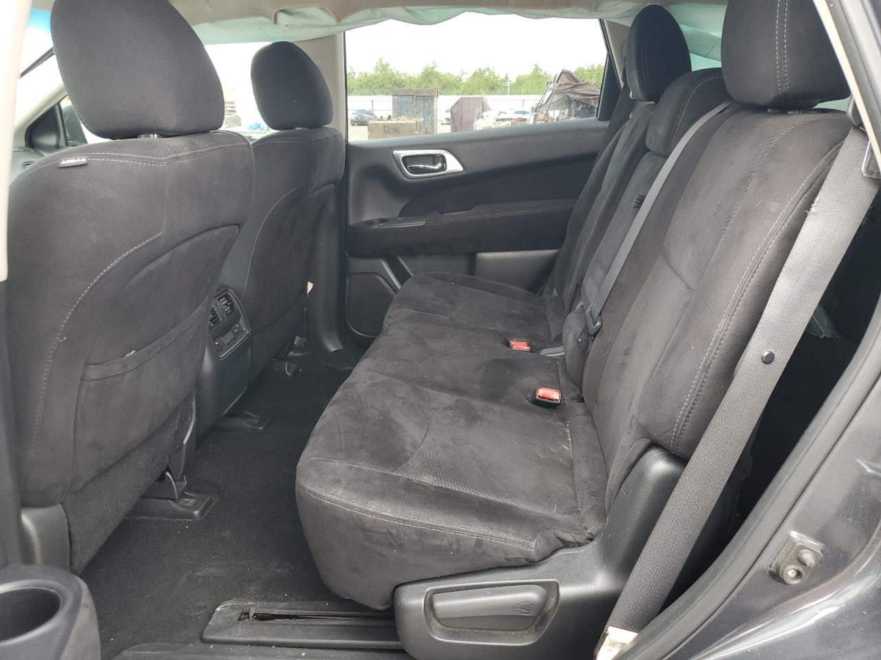 2014 Nissan Pathfinder S VIN: 5N1AR2MN2EC697782 Lot: 81274955