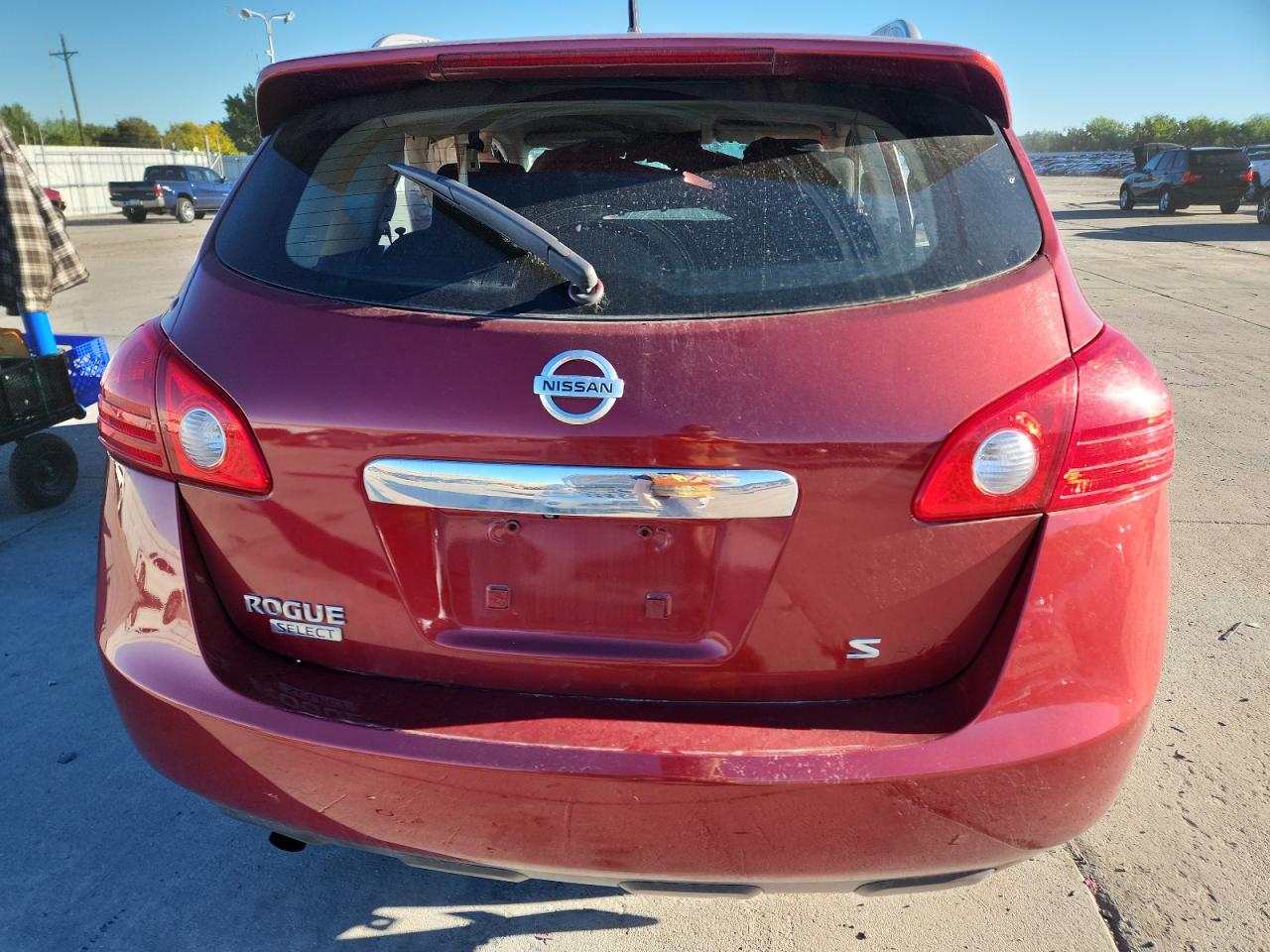 2014 Nissan Rogue Select S VIN: JN8AS5MT5EW623493 Lot: 84610625