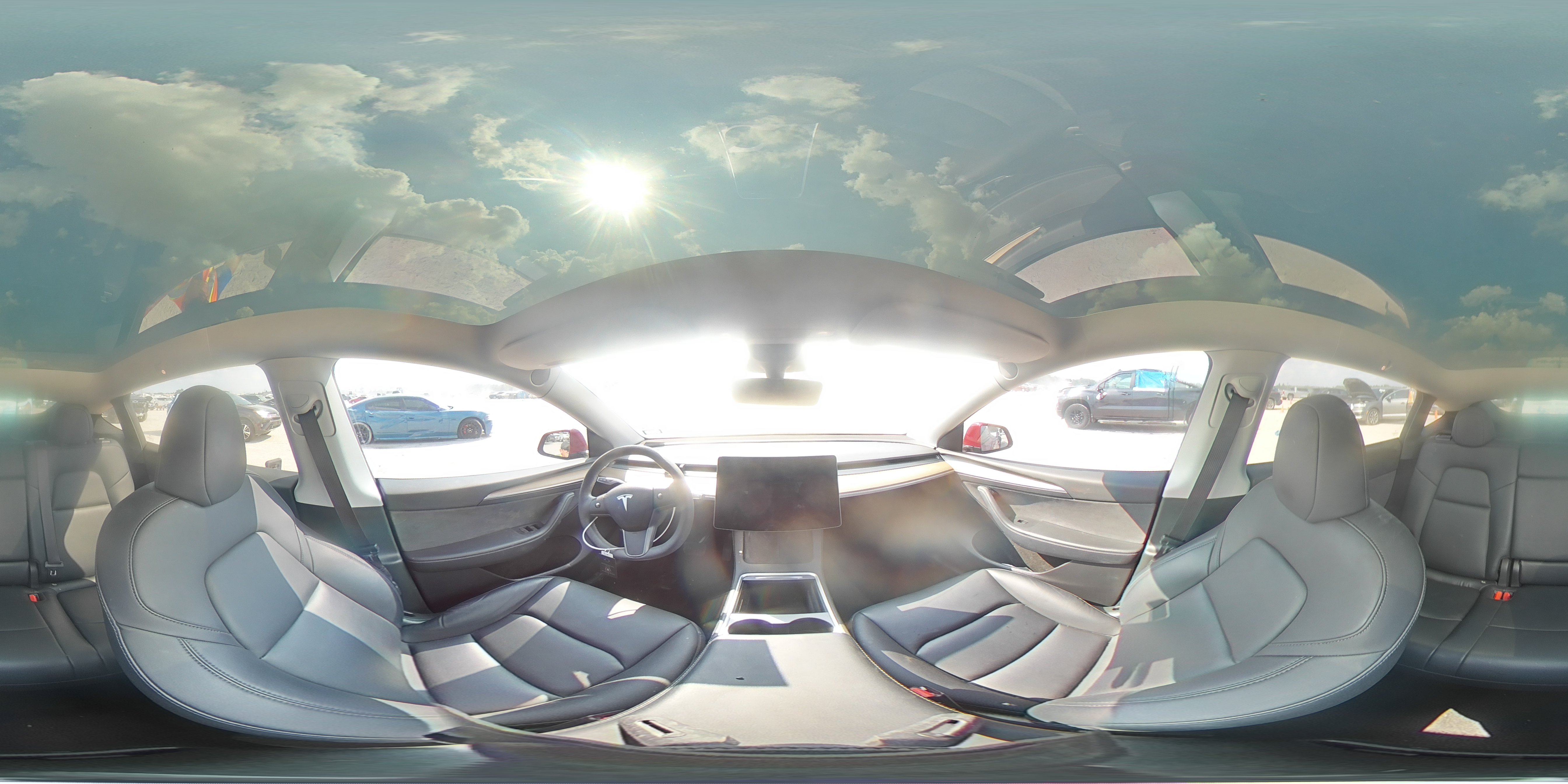 2022 Tesla Model Y VIN: 7SAYGDEE9NA019357 Lot: 81421485